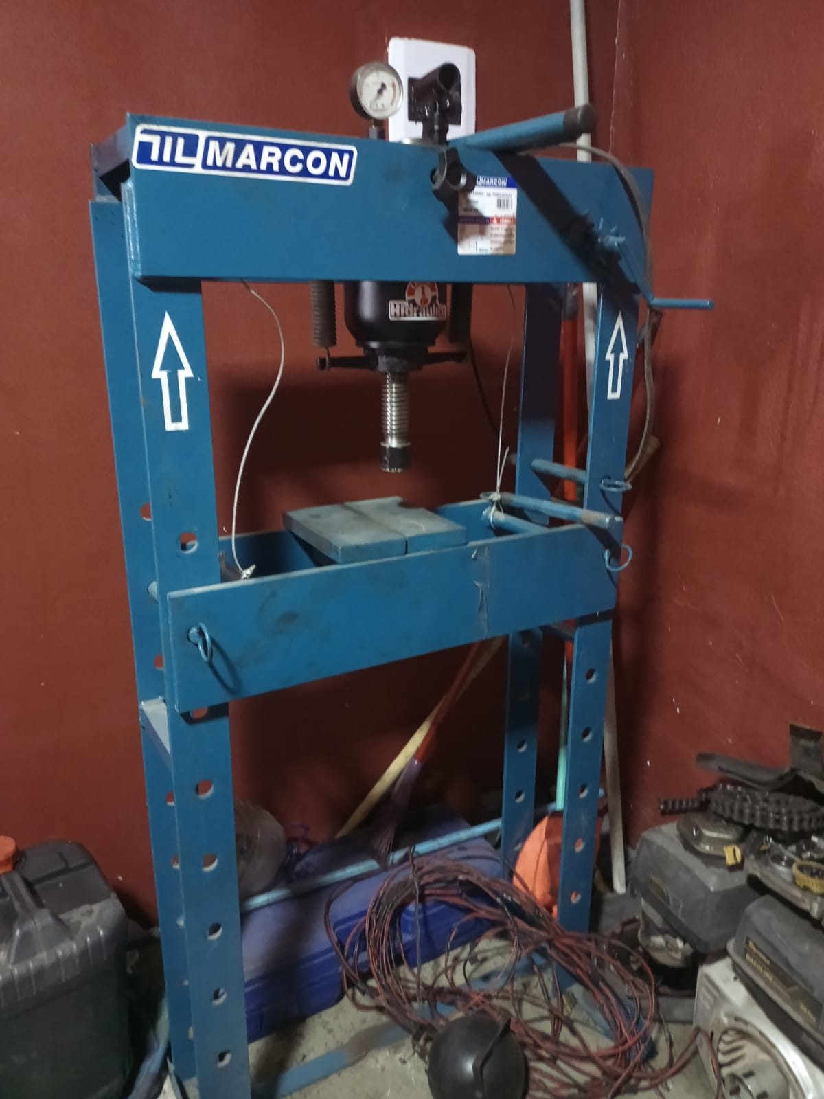 Prensa hidráulica equipamento Oficina Nova Fortaleza